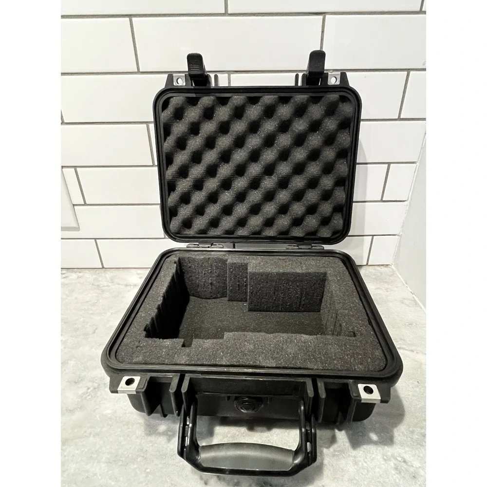 PELICAN 1400 Watertight Protector Equipment Case ‎ | 1400 With Foam Black